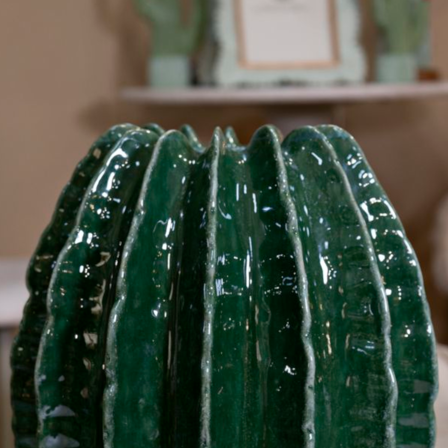 Keramikvase "Großer grüner Kaktus", H: 31cm.