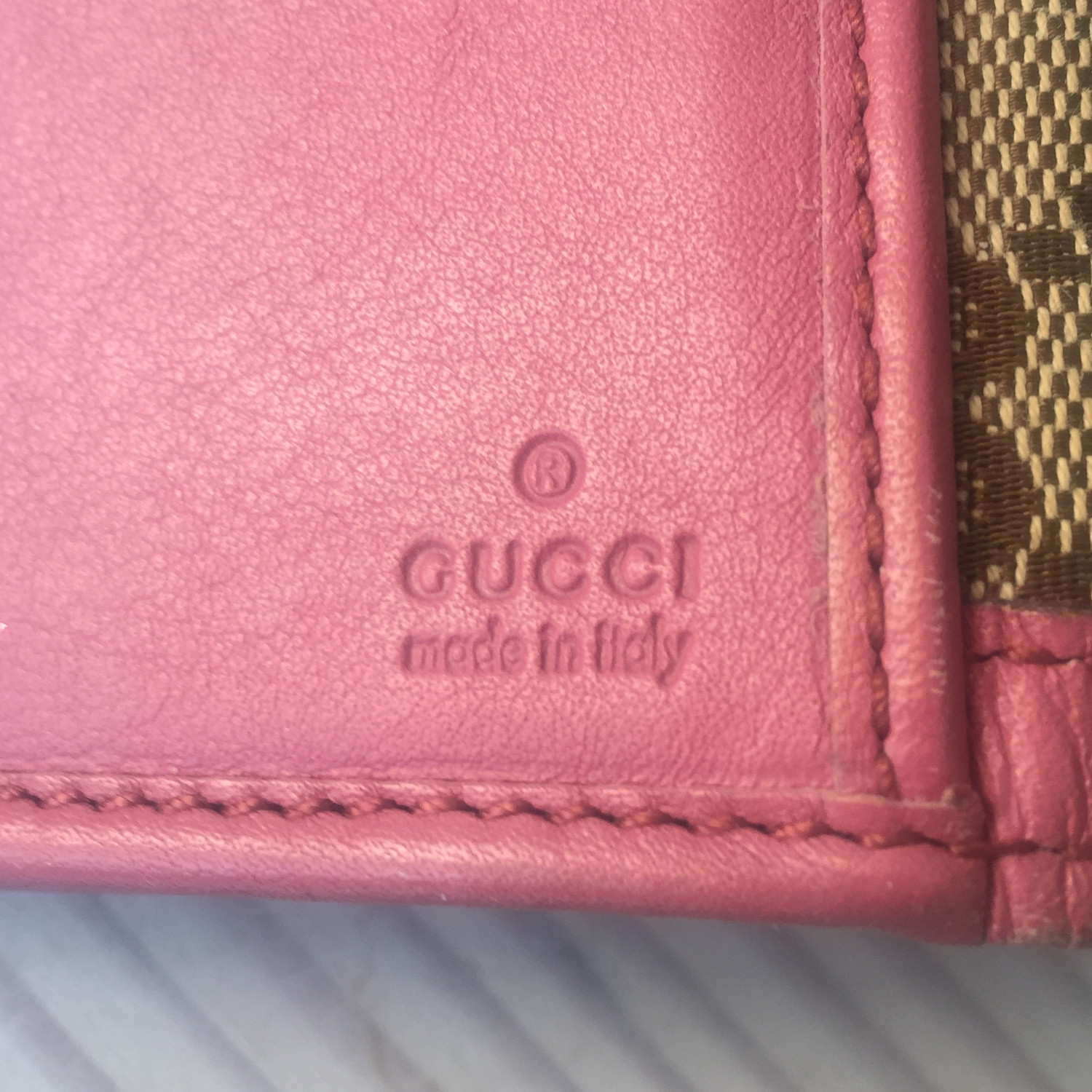 GUCCI Geldbeutel.