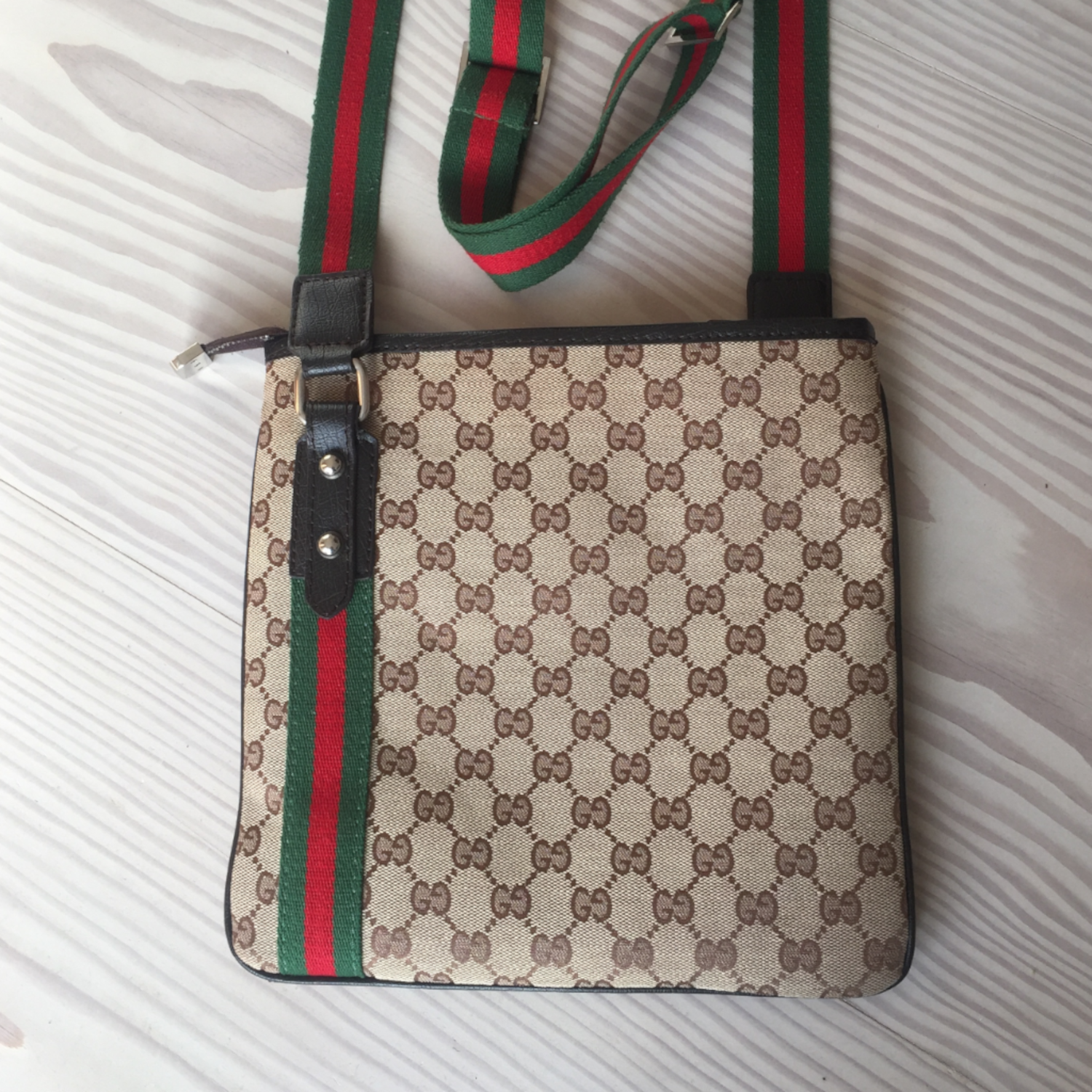 GUCCI "Sherry Line" Umhängetasche.